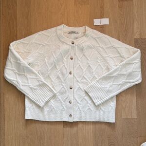 Abercrombie & Fitch White Knit Cardigan